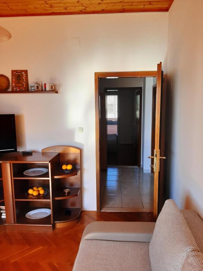 Apartments Ljulj Трогир Екстериор снимка