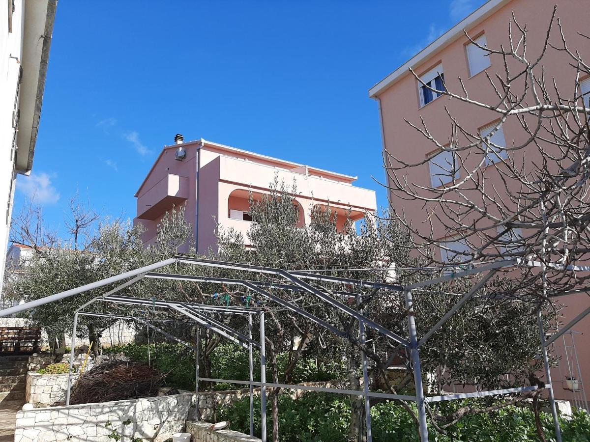 Apartments Ljulj Трогир Екстериор снимка