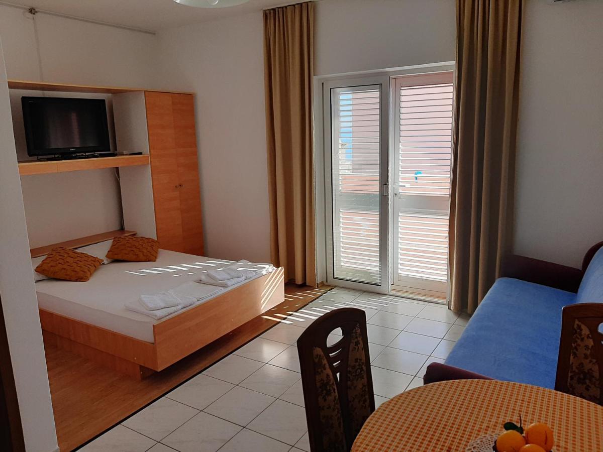 Apartments Ljulj Трогир Екстериор снимка