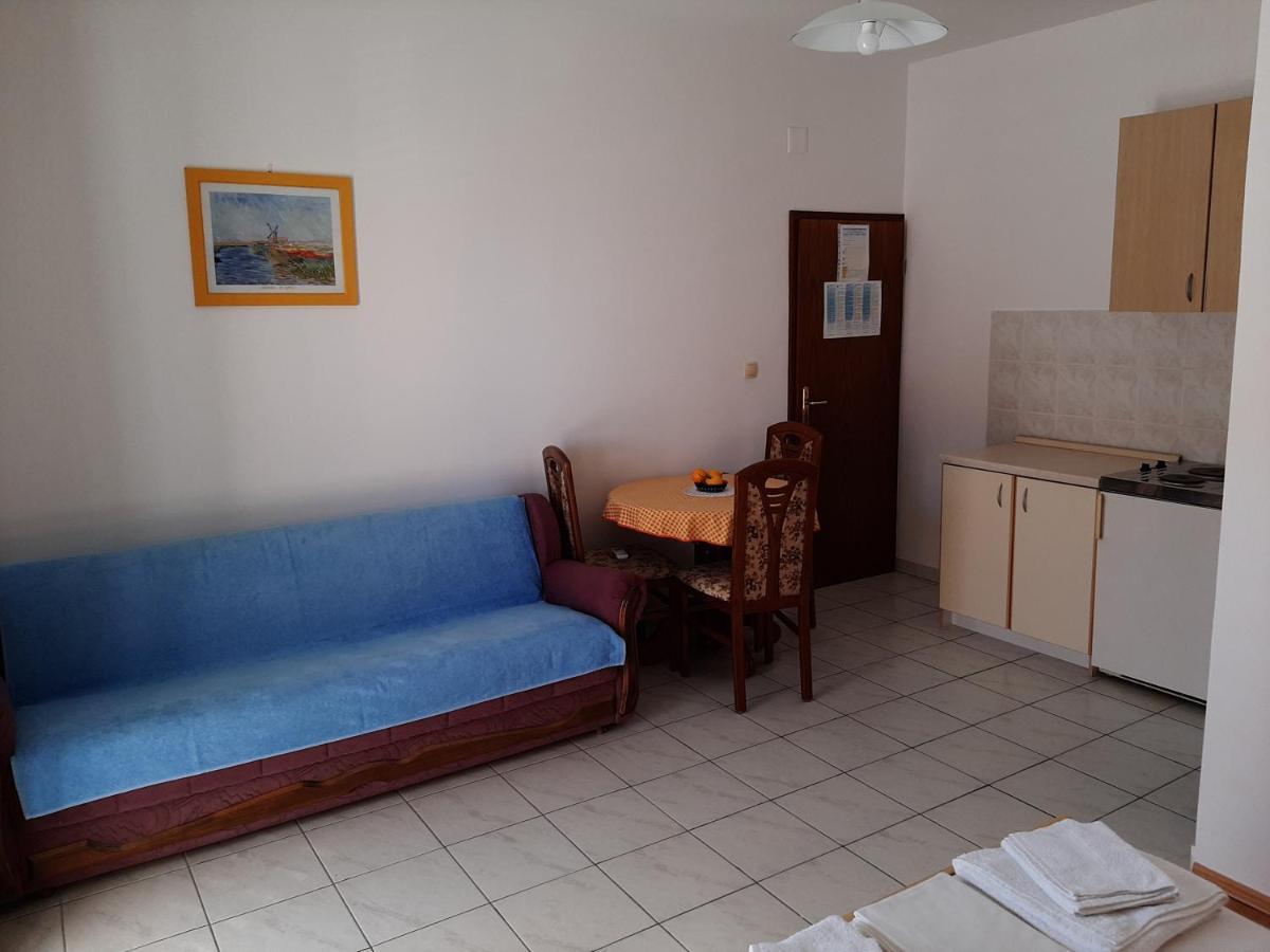 Apartments Ljulj Трогир Екстериор снимка
